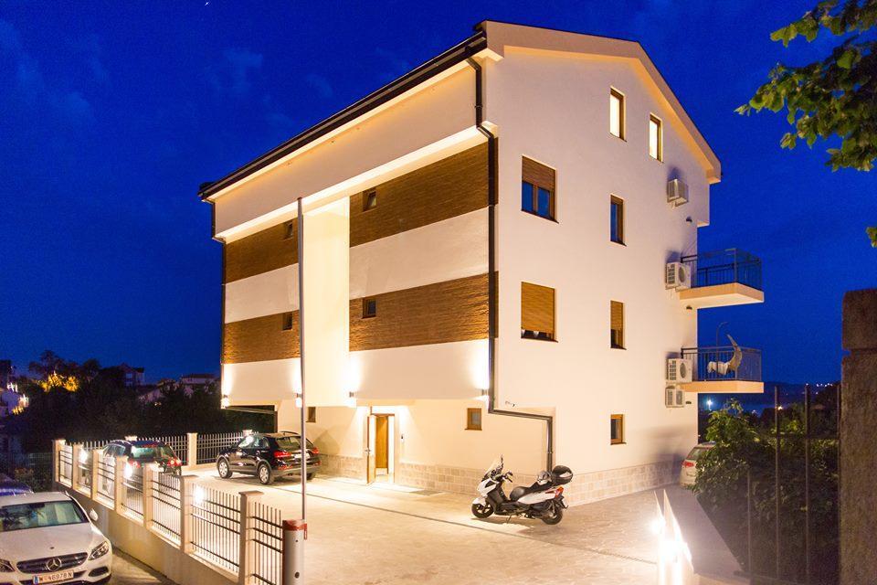 Porto Apartments Tivat Zewnętrze zdjęcie
